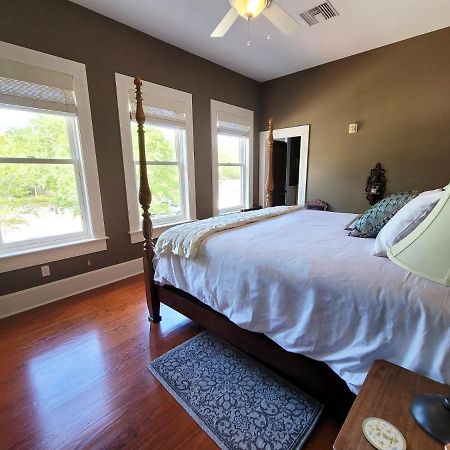Southern Charm In The Camellia Rose Inn Gainesville Esterno foto